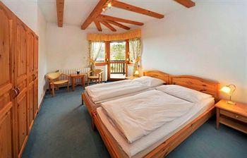 Aplend Magnolia Aparthotel 3*